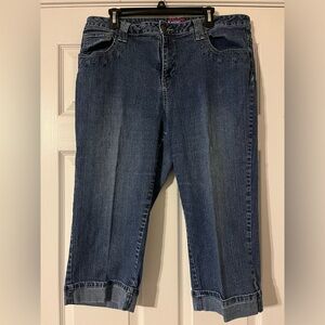 Westport Woman Denim Capris. Size 18W